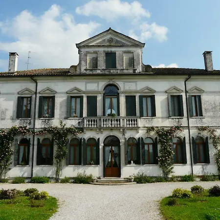 Caotorta Bed and Breakfast 4*